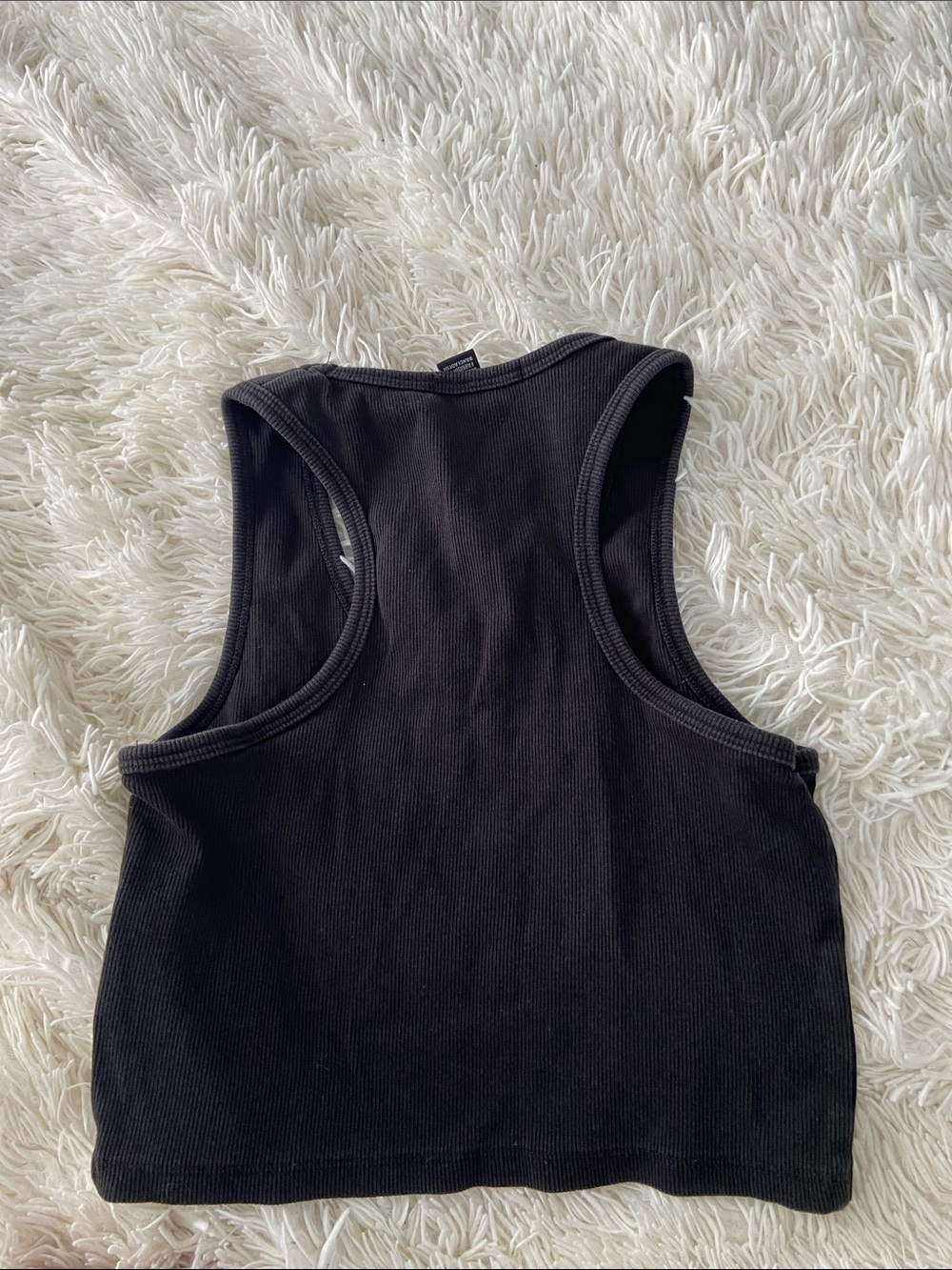 Essentials Black Ribbed Cropped Tank - Picture 2 of 3
